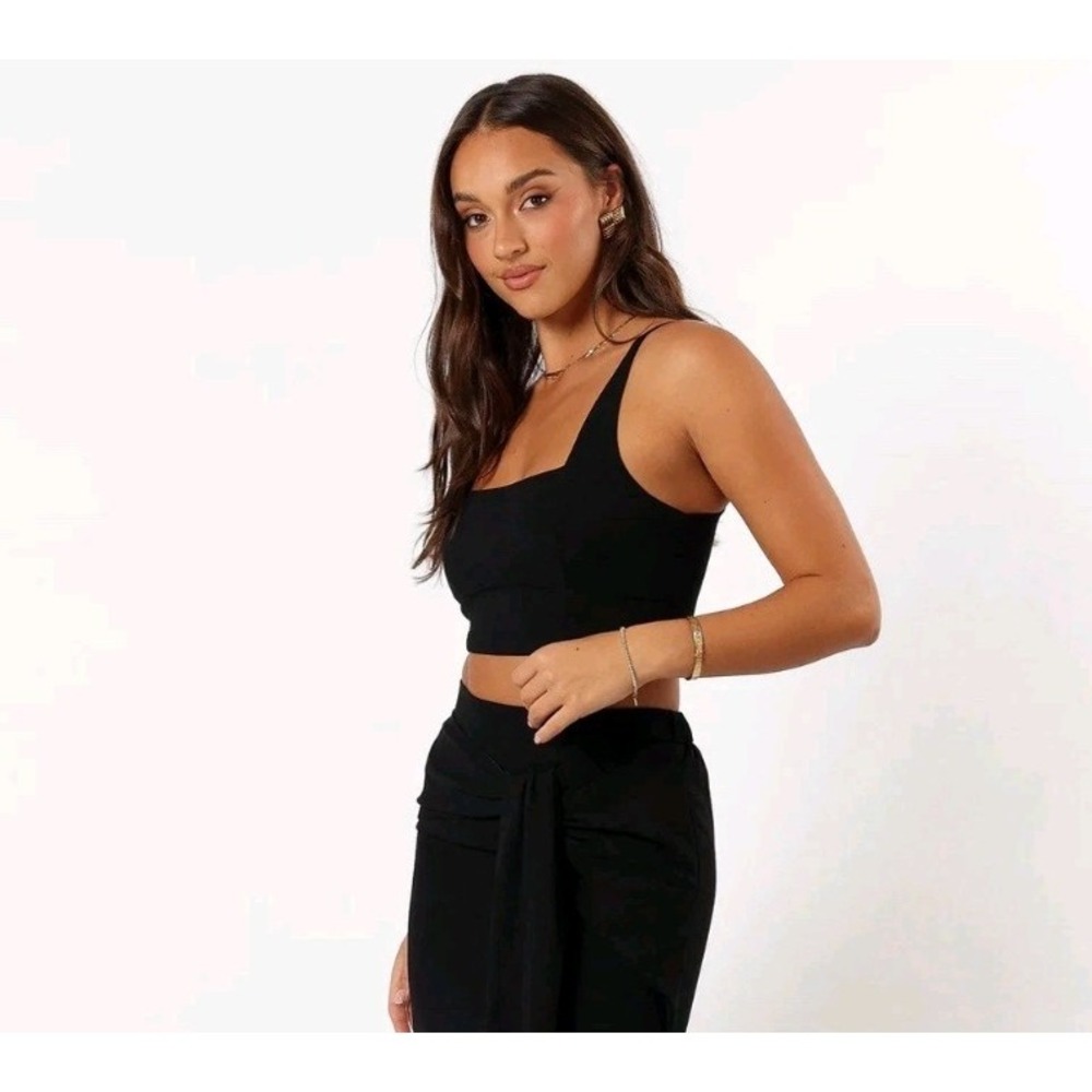 New SNDYS ZANITA BLACK Crop Top Tank Zipper Medium M NWT Smocked
